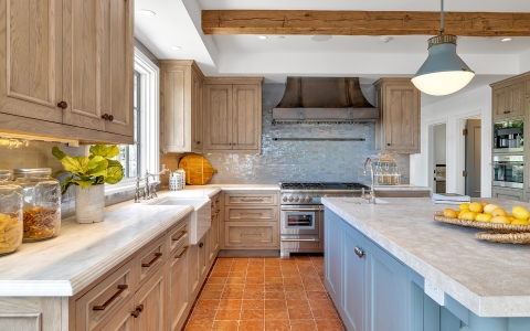 725 N POPLAR ST. ORANGE, CA