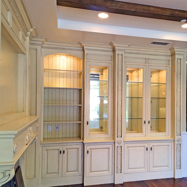Bars, Wine Rooms, Entertainment Units, Fireplace Units - Orange County, CA - Thoemmes Cabinets